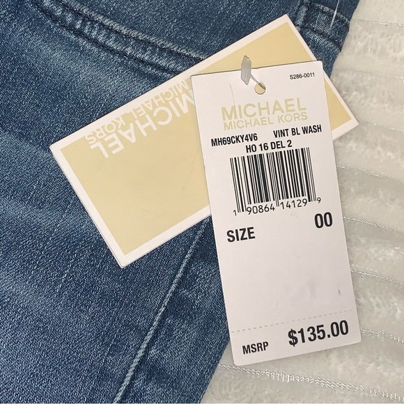 Women’s 00 MICHAEL KORS Mid Rise Flare Leg Vintage Blue Wash Jeans MH69CKY4V6 - Picture 3 of 16